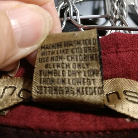 Notations Burgundy Red Long Sleeves Blouse 🥼Button Front Fully Lined - Picture 11 of 11